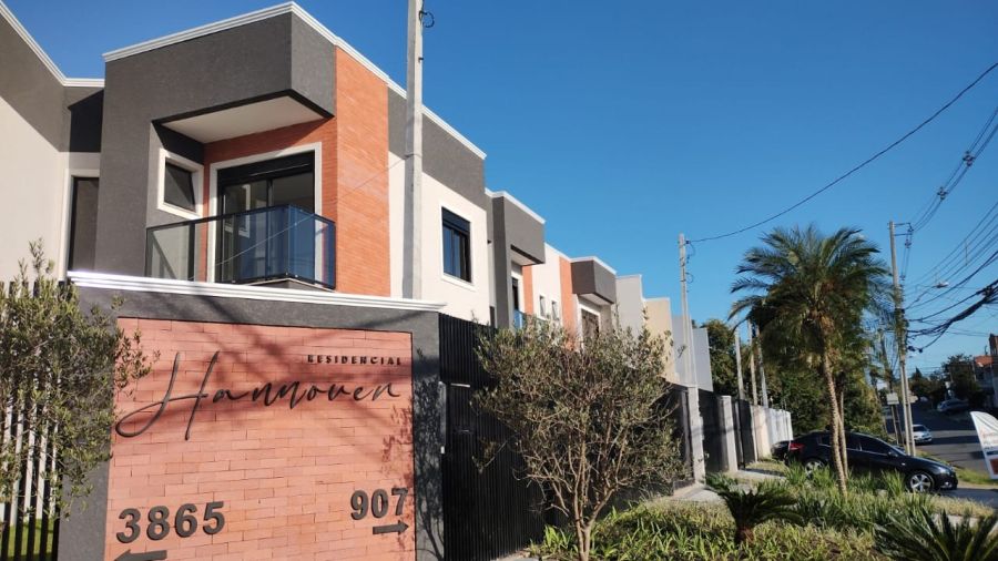 Sobrado - Venda - Boqueirão - Curitiba - PR