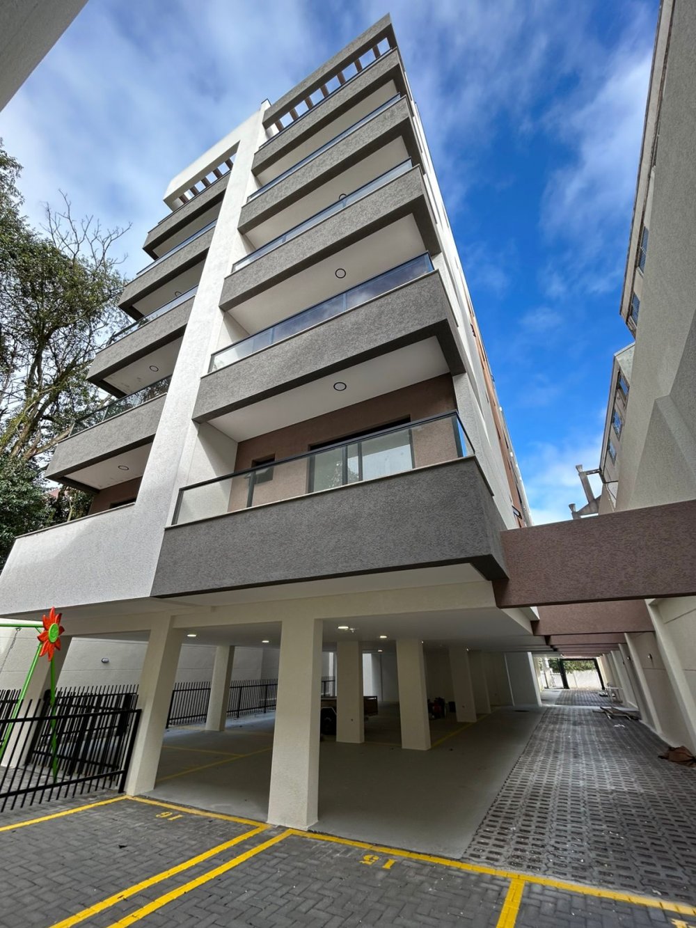 Apartamento - Venda - Centro - Pinhais - PR