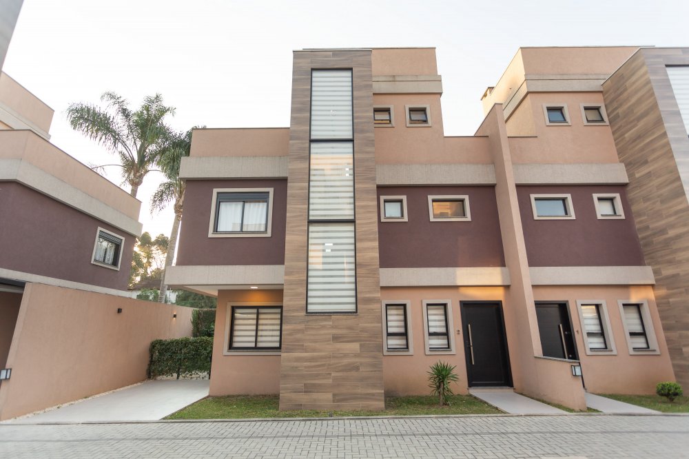 Sobrado - Venda - Uberaba - Curitiba - PR