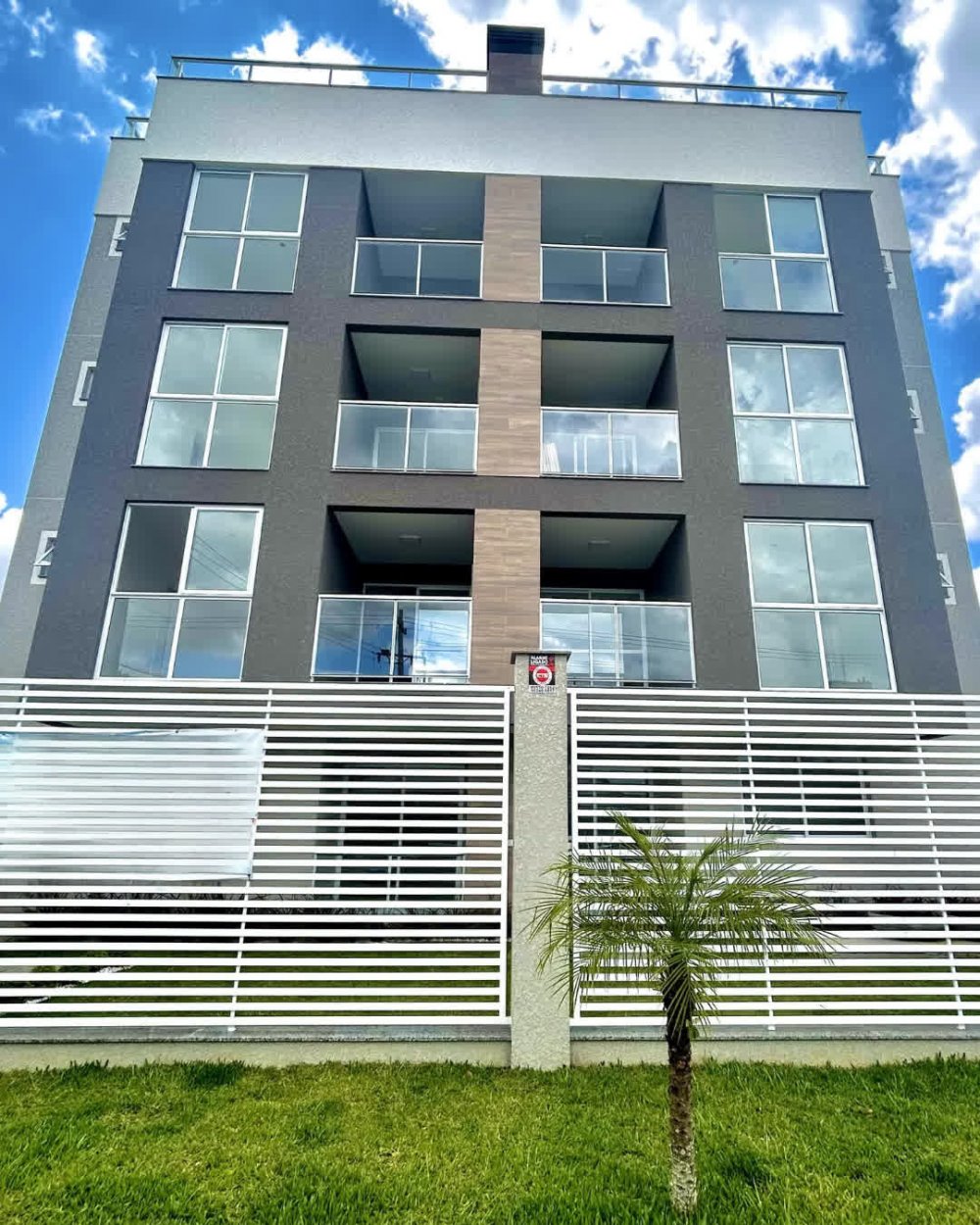 Apartamento - Venda - Weisspolis - Pinhais - PR