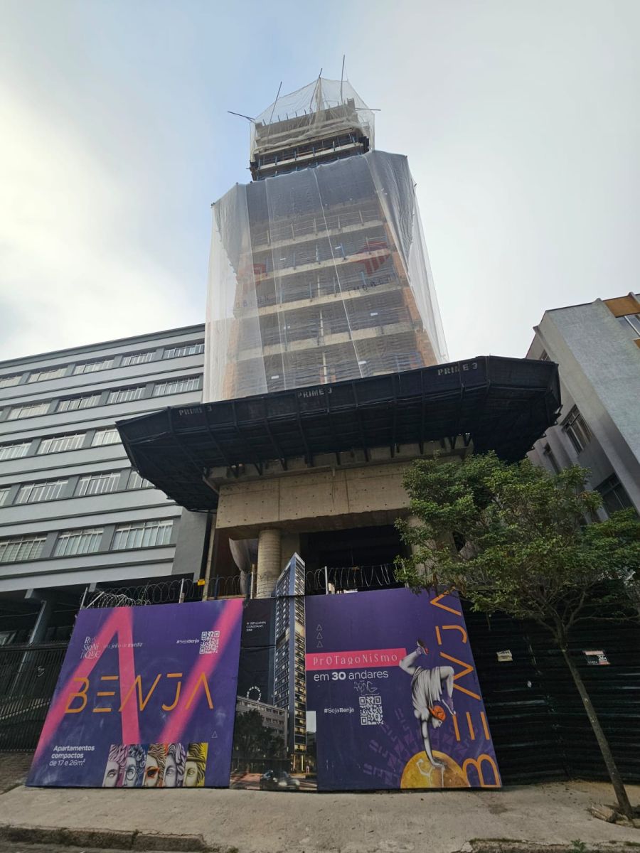 Studio - Venda - Centro - Curitiba - PR